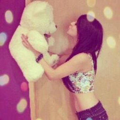 Profile Picture of Janet ♥ (@JanetMach) on Twitter