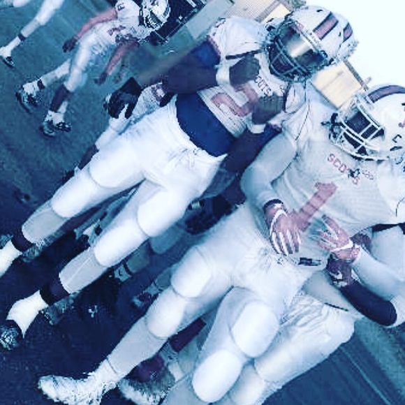 Profile Picture of Josh Cannon (@nikecvapor) on Poshmark