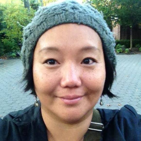 Profile Picture of Jeehae Rounovski (@jhyr) on Poshmark