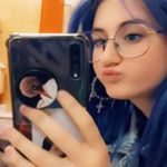 Profile Picture of Amanda Appleyard (@dazzzed_and_confused) on Instagram