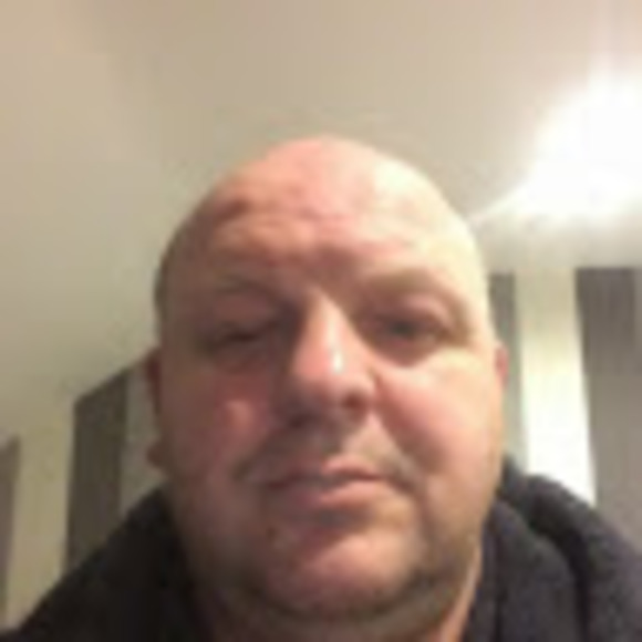 Profile Picture of David Green (@taffydave) on Poshmark