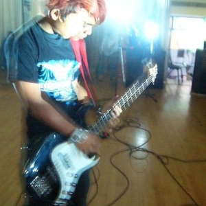 Profile Picture of Joe Shadows (@bleed4meshadows) on Myspace