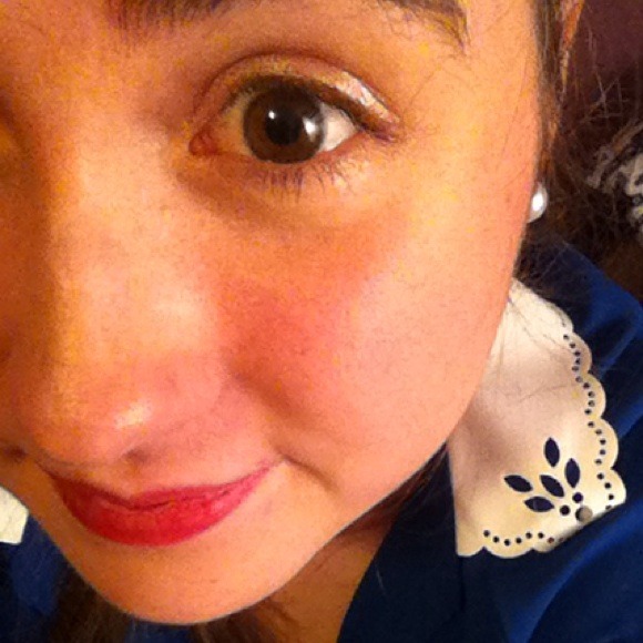 Profile Picture of Sarah Stitzel (@sarara) on Poshmark