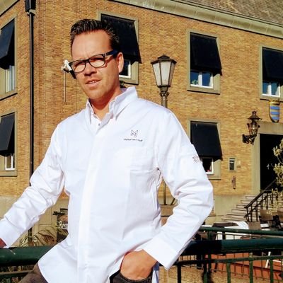 Profile Picture of Michael Van't Hoff (@MichaelvantHoff) on Twitter
