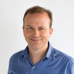 Profile Picture of Greg Howard (@B2BMarketeer) on Twitter