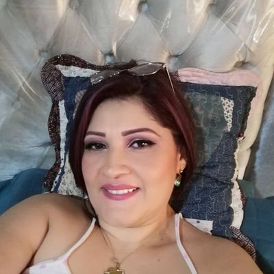 Profile Picture of Gloriaarchila05 (@gloriaarchila05) on Twitter