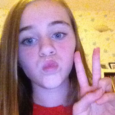 Profile Picture of Ellie Sinclair (@EllieSinclair2) on Twitter