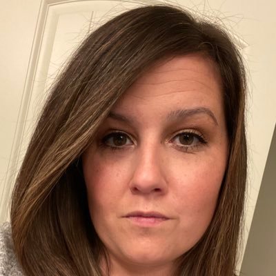 Profile Picture of Melissa Barnhart (@MelPeelIBA) on Twitter