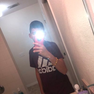 Profile Picture of Thomas Castano (@Thomasthegoat10) on Twitter