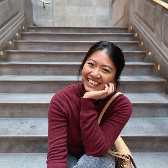 Profile Picture of Jin Lin (@jlin9) on Poshmark