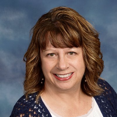 Profile Picture of Lori Sprenger (@LoriSprenger12) on Twitter
