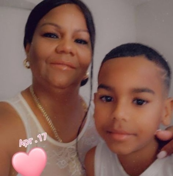 Amapola Gutiérrez reyes - Poshmark Profile Picture of Amapola Gutiérrez reyes (@amapola_g) on Poshmark