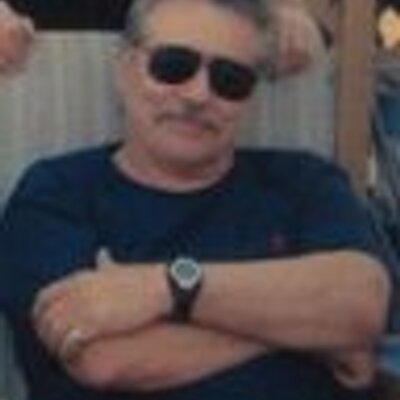 Profile Picture of Paul Maresca (@LordoftheRiff) on Twitter