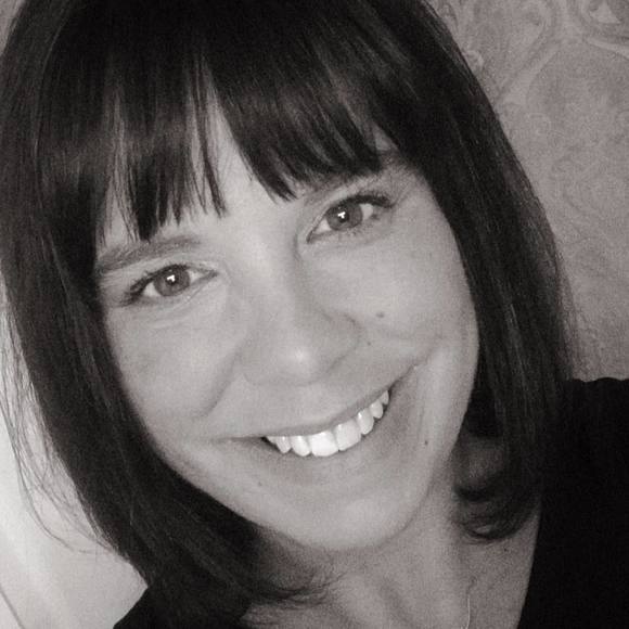 Profile Picture of Tracie Burchett (@tracieburchett) on Poshmark