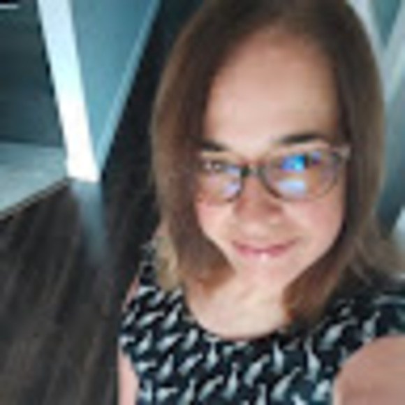 Profile Picture of Nancy Genereux (@ngenereux1) on Poshmark