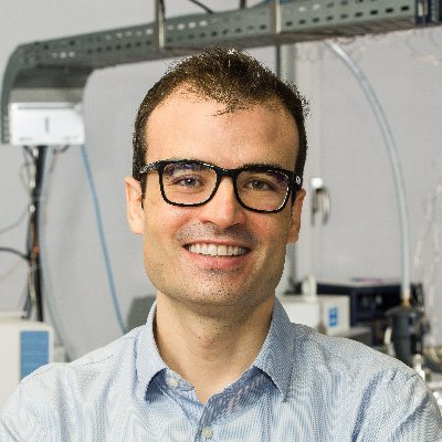 Profile Picture of Alfredo Martínez García (@AMG_lab) on Twitter