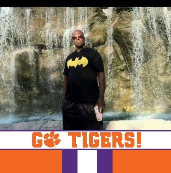 Profile Picture of Jerry Murphy (@soultrain12) on Poshmark