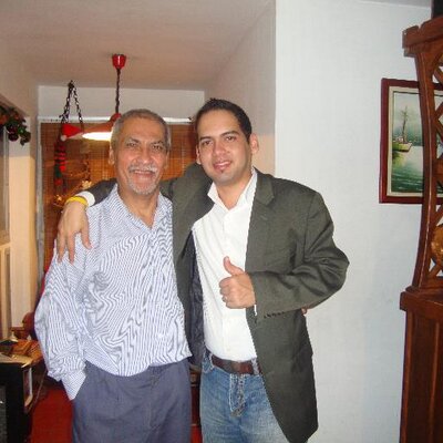 Profile Picture of Víctor H. Casanova (@victorcasanova7) on Twitter