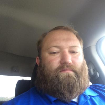 Profile Picture of Robert Jason Wiggs (@USMCMEM) on Twitter