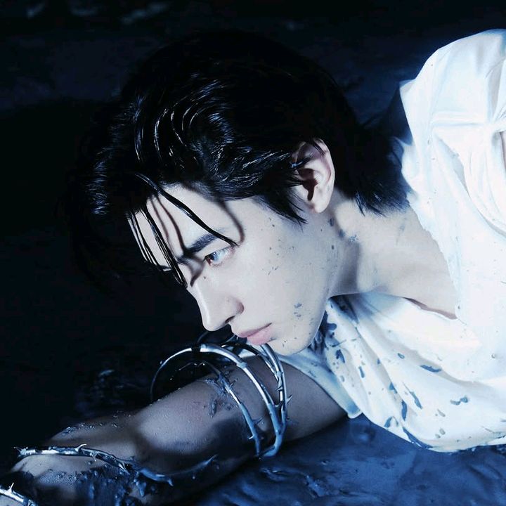 Profile Picture of chloé (@sungchhu) on Tiktok