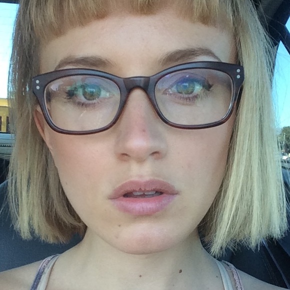 Profile Picture of Alexandria Bevilacqua (@alexandriacat) on Poshmark