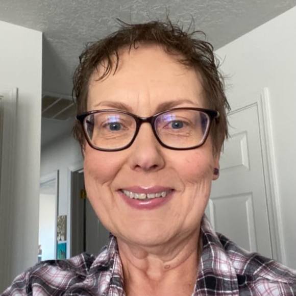 Marlene Adams - Poshmark Profile Picture of Marlene Adams (@summitmarlene) on Poshmark