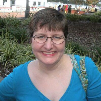Profile Picture of Danielle Neal (@DanielleCNeal) on Twitter