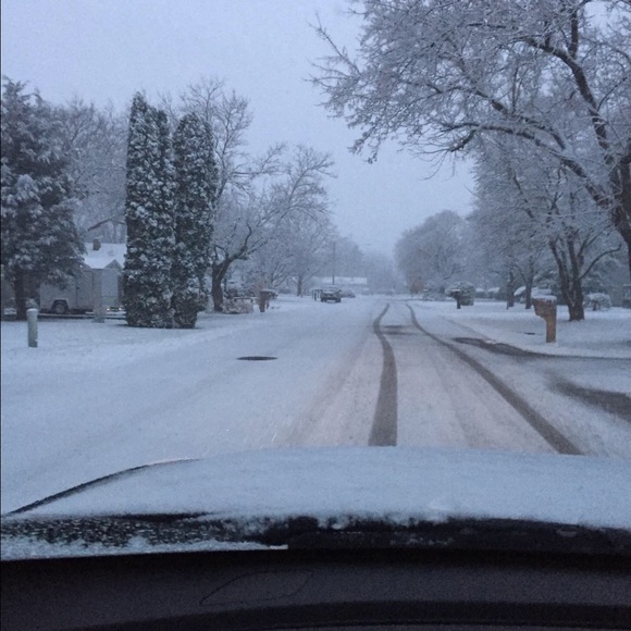 Profile Picture of Alexa Scott (@alexaaaa1) on Poshmark