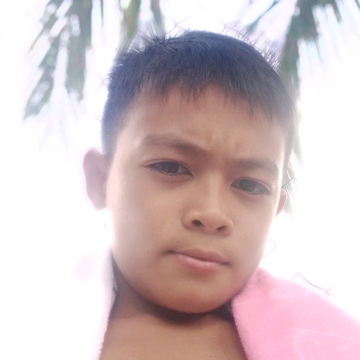 Profile Picture of clarence Minon ,,,,,,,,😛😛😛? (@rosalitadeo) on Tiktok