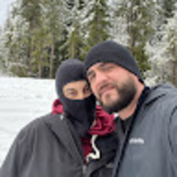 Profile Picture of Michelle Gower (@mchellylynn) on Poshmark