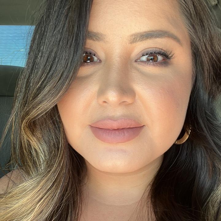 Profile Picture of stephanie.bazdar (@stephanie.bazdar) on Tiktok