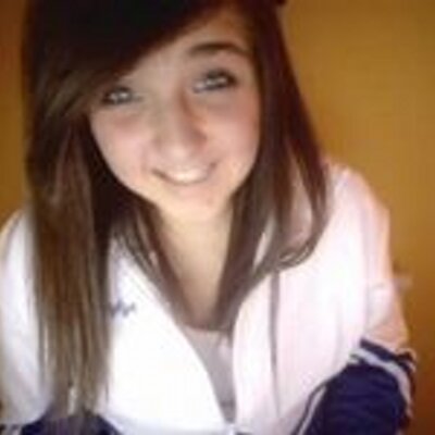 Profile Picture of Olivia Hinton (@Oliviag79) on Twitter