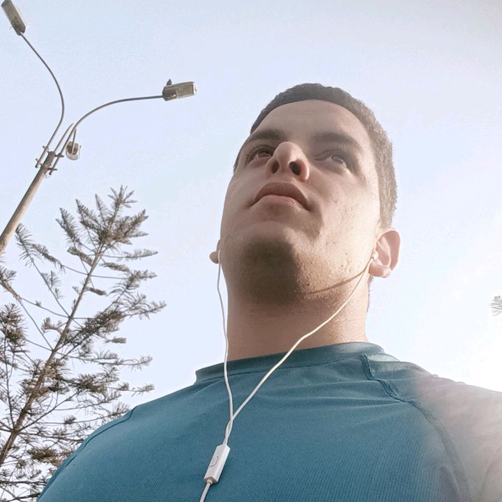 Profile Picture of Alexander Anton (@alexanton9704) on Tiktok