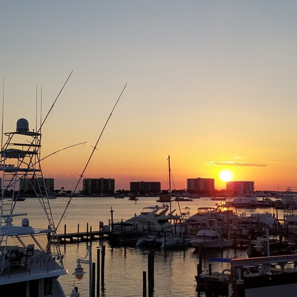 Profile Picture of Bill Bailey (@billbailey1115) on Poshmark