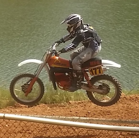 Profile Picture of Dale Houck (@motomags7) on Poshmark