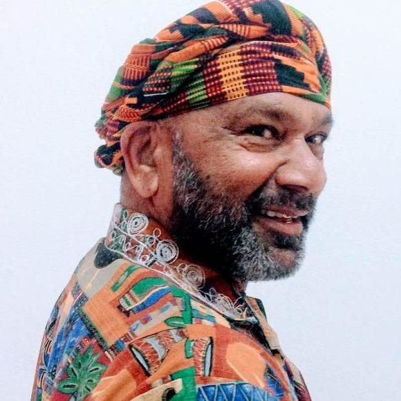 Dave Kissoon - Poshmark Profile Picture of Dave Kissoon (@davekissoon) on Poshmark