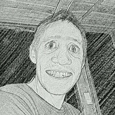 Profile Picture of Michael ROSSEL (@MicaRossel) on Twitter