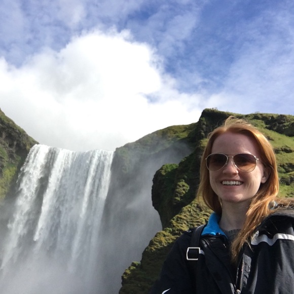 Profile Picture of Amanda Chambers (@a_chainz_) on Poshmark