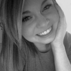 Profile Picture of Samantha Boggs (@ilovehollllllllly) on Myspace