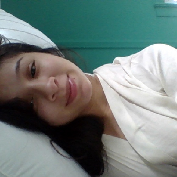 Profile Picture of Michelle Sialer (@sialermi) on Poshmark