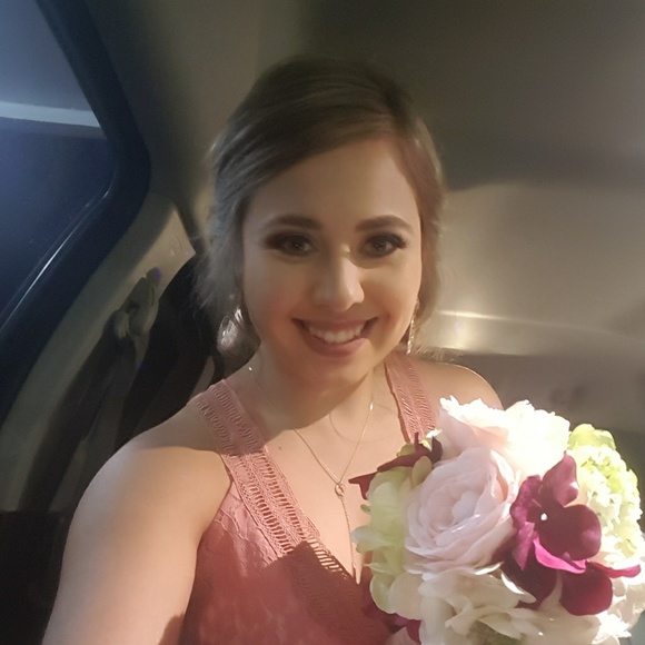 Jordan Veeser - Poshmark Profile Picture of Jordan Veeser (@jeveeser) on Poshmark