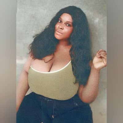 Profile Picture of Moon Drop💡 (@RitaMinChang) on Twitter