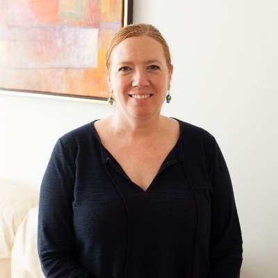 Profile Picture of Laura Reagan, LCSW-C (@lauralcswc) on Twitter