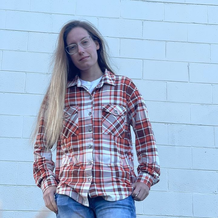 Profile Picture of Cassie Bell (@@cassieleebell) on Tiktok