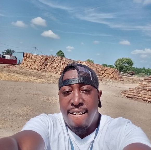 Profile Picture of Matthew Patton (@matthewpatto738) on Poshmark