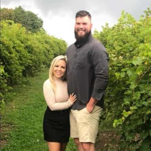 Profile Picture of Christian Barczykowski (@jacknchin715) on Poshmark