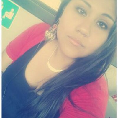 Profile Picture of Carolina  Amaya (@carolinaamaya97) on Twitter