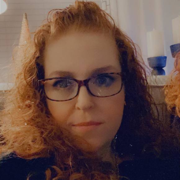 Profile Picture of Sunny Nielsen wright (@slwright9679) on Poshmark