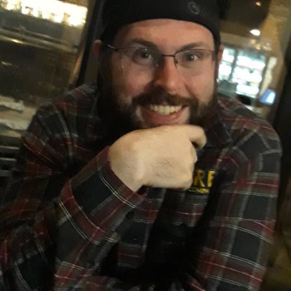 Profile Picture of Ray Hardesty (@rayhardesty) on Poshmark