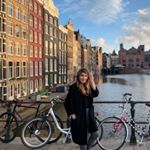 Profile Picture of Alice G Resnick (@aliceg.resnick) on Instagram